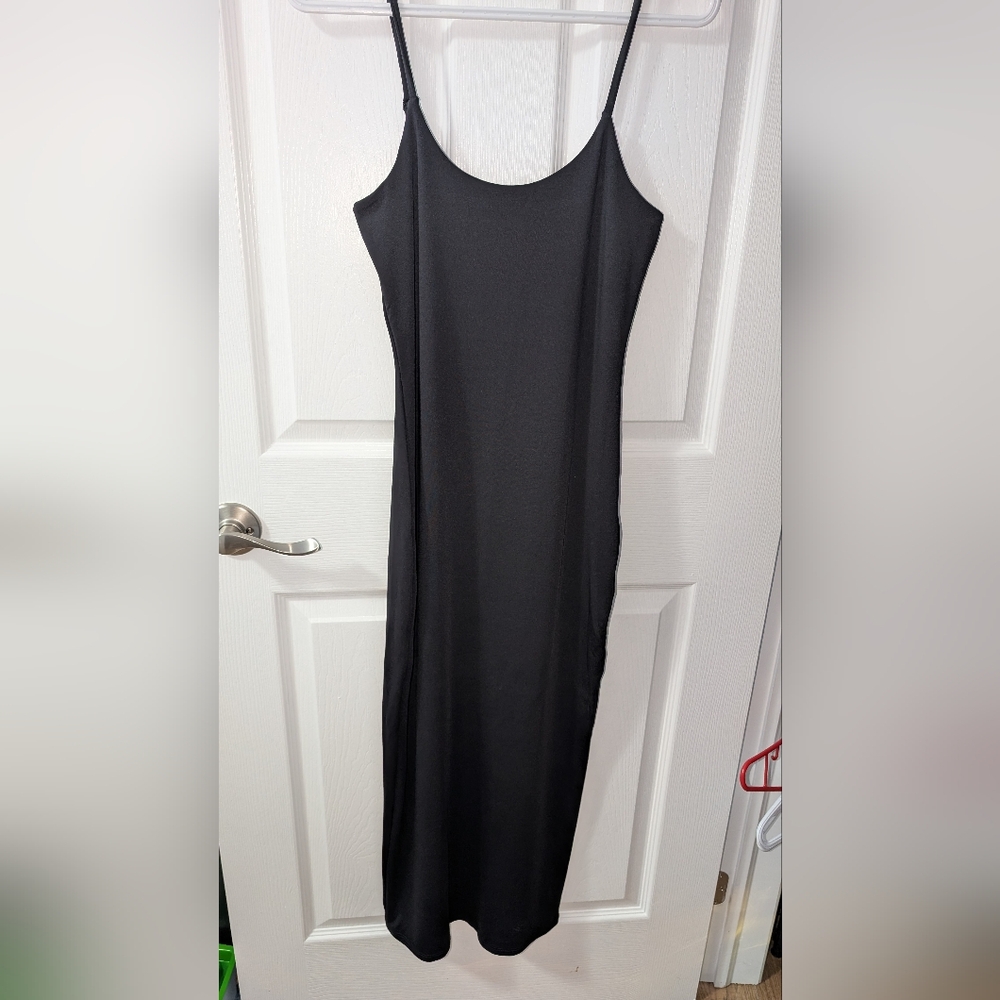 Elegant Black Maxi Dress